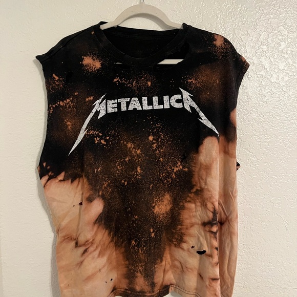 Tops - Metallica Tie-Dye Sleeveless Shirt